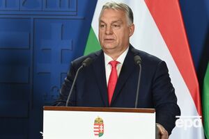 За словами Сійярто, Орбан хотів обговорити із Зеленським перемир'я з РФ