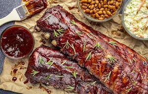 Автор пропонує кращі поєднання маринаду зі свининою