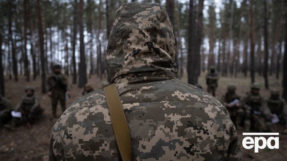 Раніше в ЗСУ повідомляли, що загалом 40–60% військових, які самовільно залишили службу, добровільно повертаються в частини