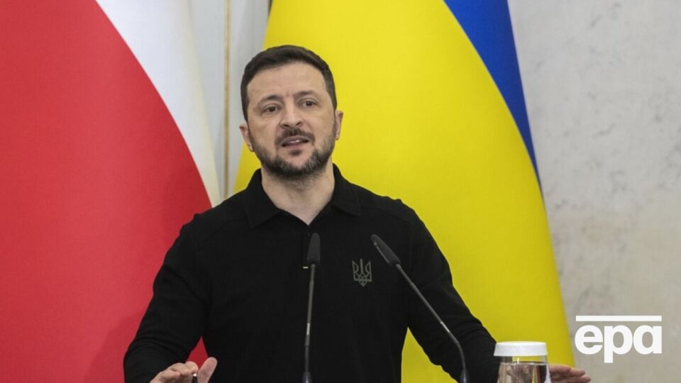 Президент Украины подчеркнул, что не нуждается в посредниках ни из других стран, ни внутри государства