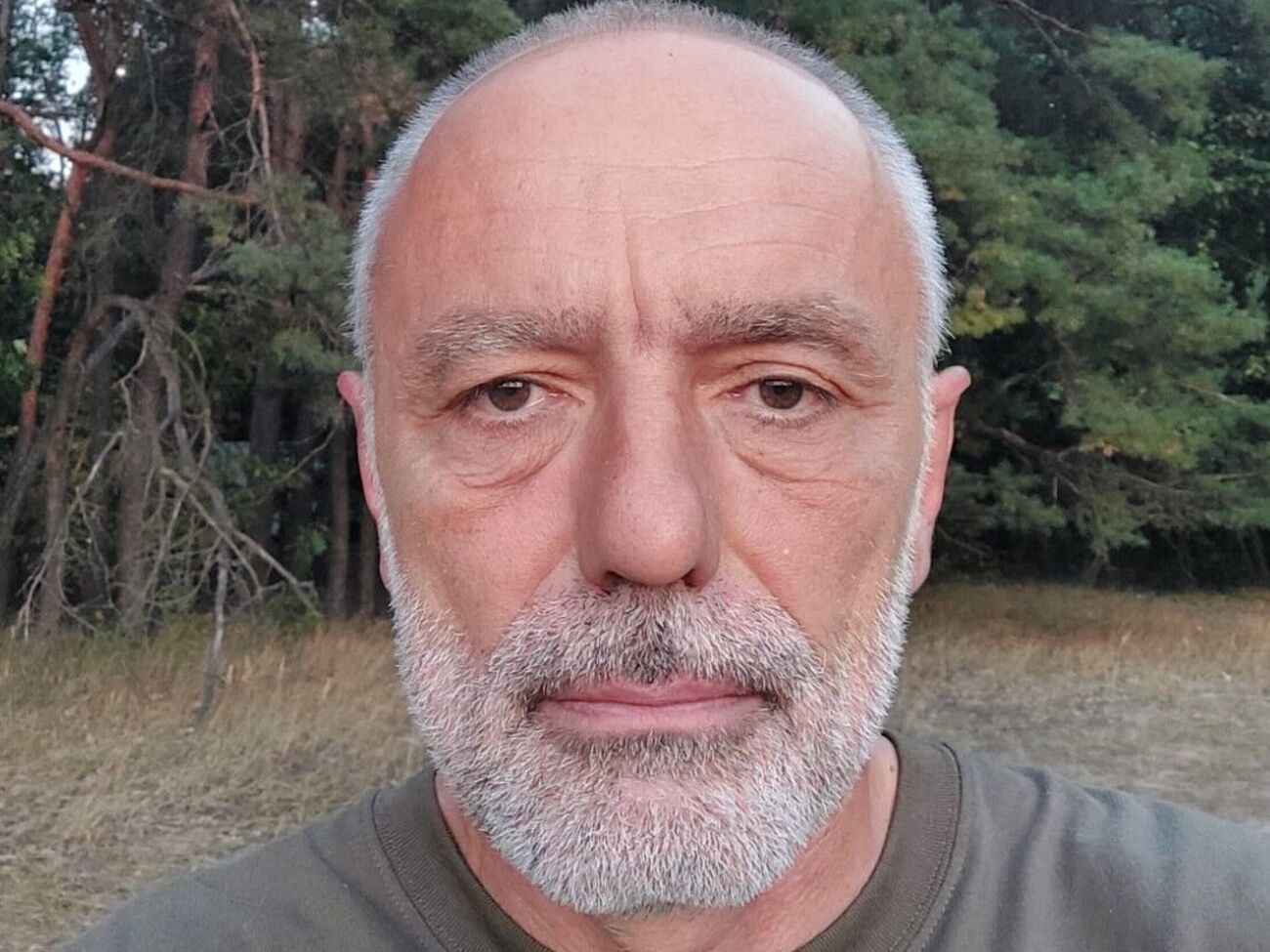 Чому частина народу, яка воює, повинна забезпечувати фантазії тих, хто не воює?