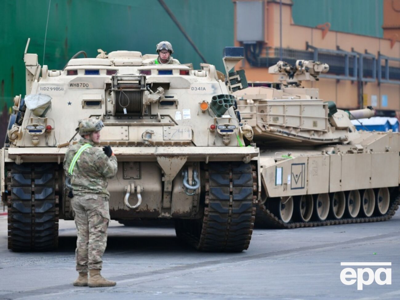 В каденцию Байдена Украина получила военной помощи на $62 млрд – Пентагон
