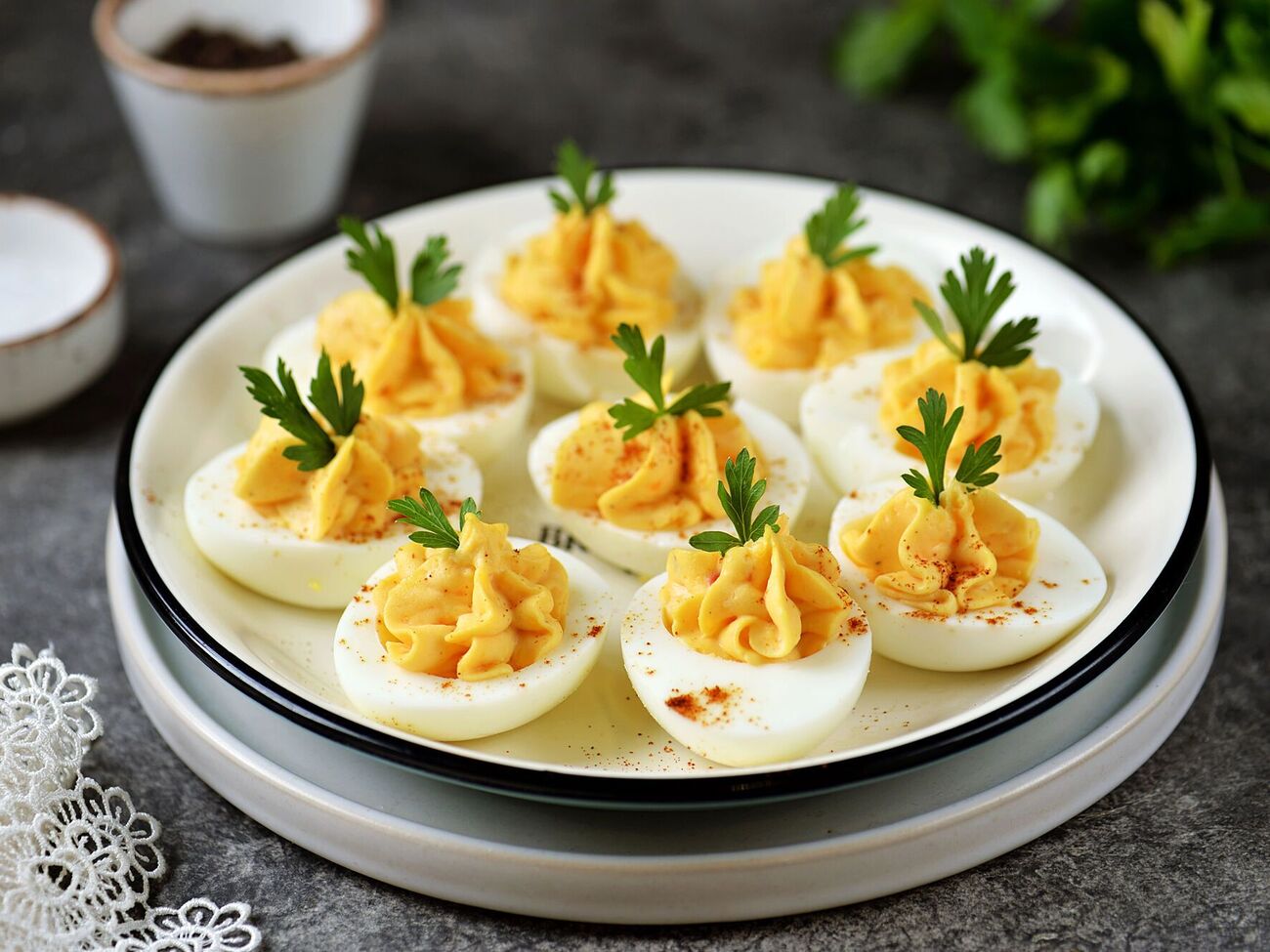 Для подавання бажано використовувати кондитерський мішок