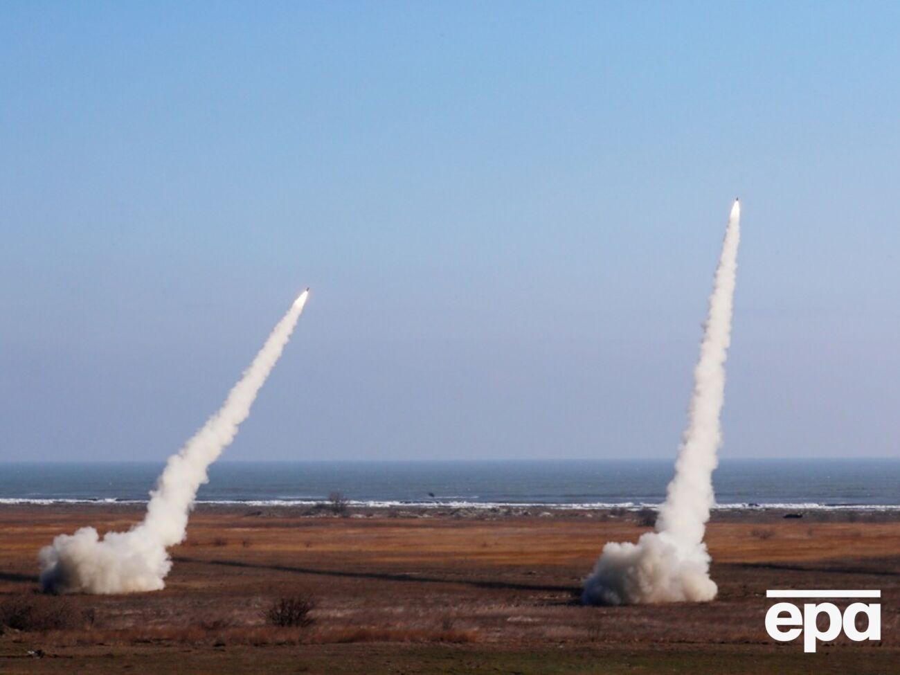 Украине нужна самая современная система ПВО, заявил президент