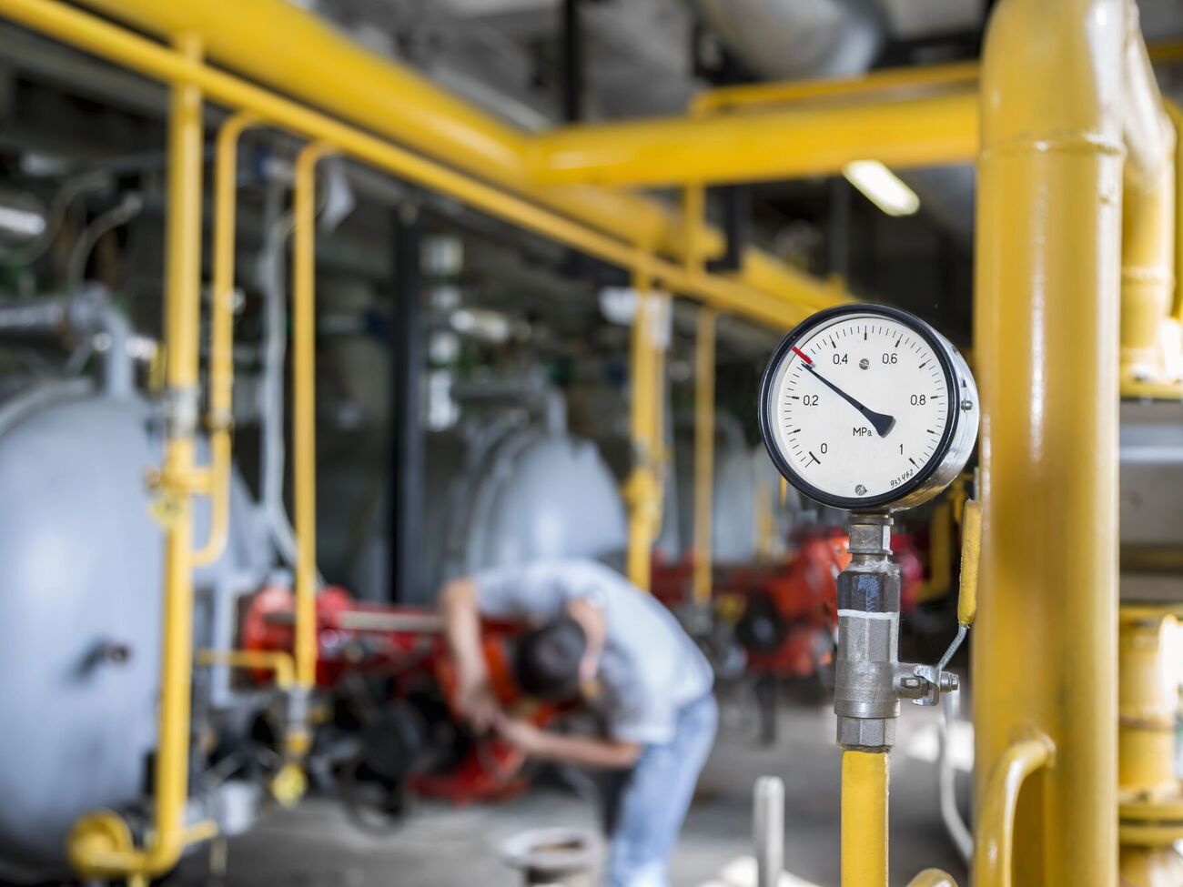 Підвищення тарифів на газ може негативно вплинути на промисловість, вважає експерт