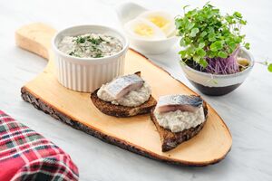 Намазка смакуватиме з підсушеним хлібом