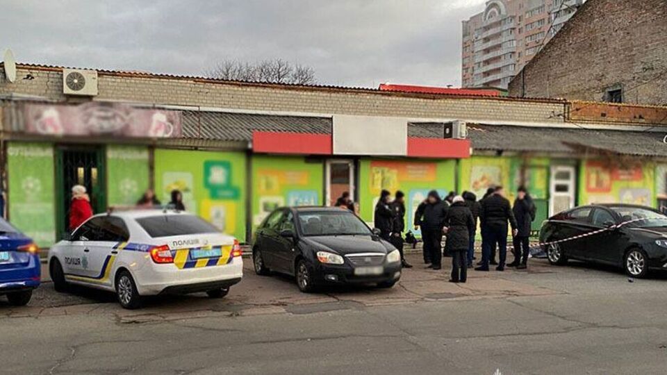 Під час поверхневої перевірки у затриманого виявили револьвер під набій Флобера, розповіли в патрульній поліції
