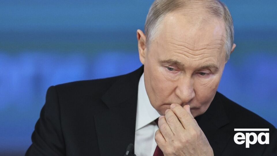 Путін почав заїкатися на "прямій лінії"