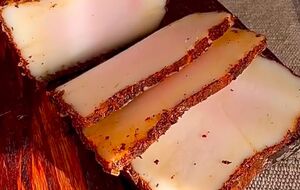 Сало по этому рецепту очень ароматное