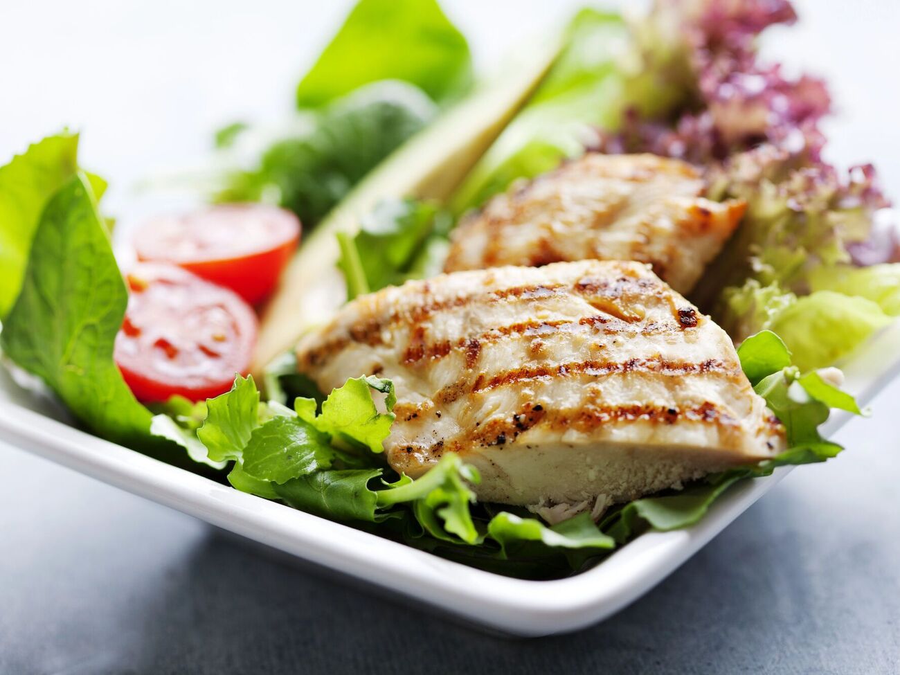 Філе подають як інгредієнт салату