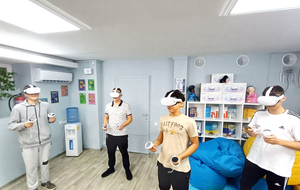 Проект реализуют ЮНИСЕФ и Ассоциация инновационного и цифрового образования (AIDE) при финансовой поддержке правительства Японии