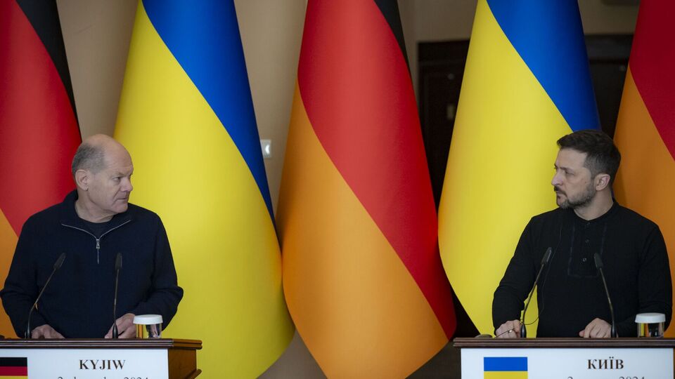 Шольц і Зеленський розповіли, про що розмовляли під час зустрічі
