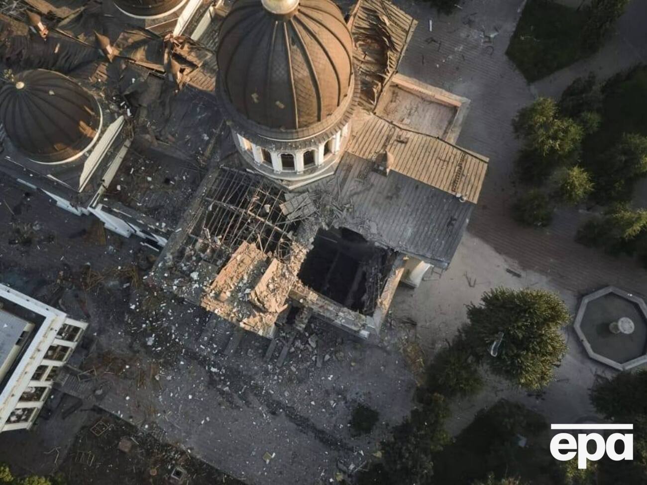 По данным Минкульта, оккупанты повредили в Украине примерно 1,8 тыс. памятников культурного наследия