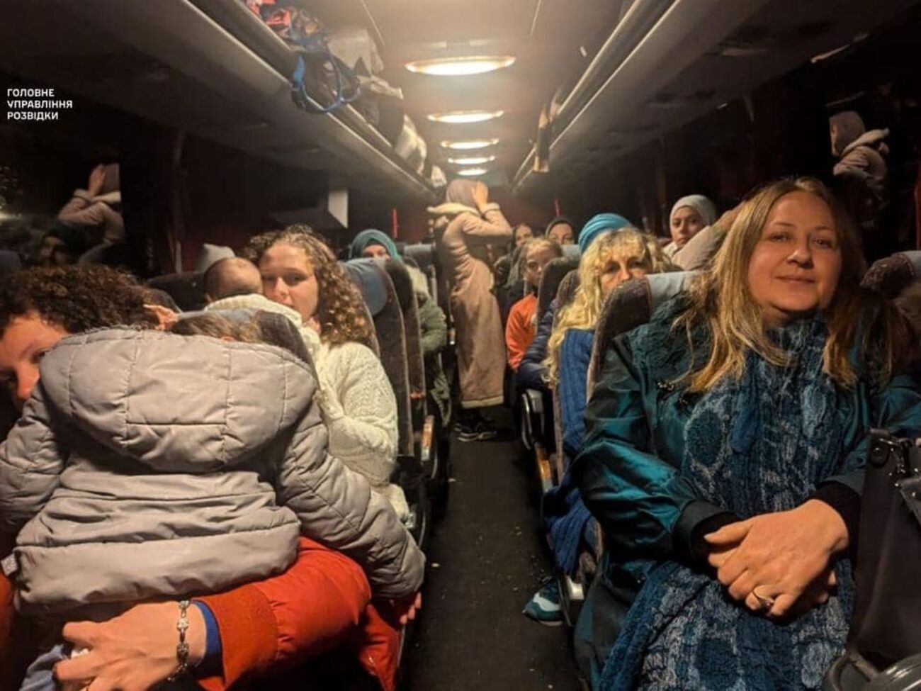 Людей доставили в Молдову на самолете