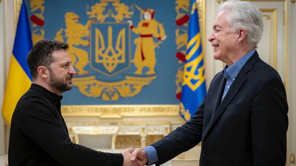 Зеленский написал, что встречался с Бернсом в разных странах