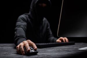 СБУ сообщала, что к кибератаке причастны россияне