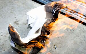 Отправитель и адресат пока что не установлены