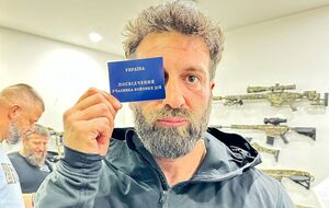 Салем: У меня было тяжелое детство