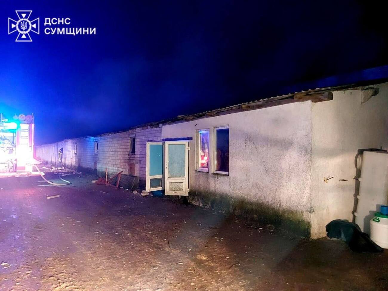 Окупанти вдарили Shahed по фермі, коли там гасили пожежу