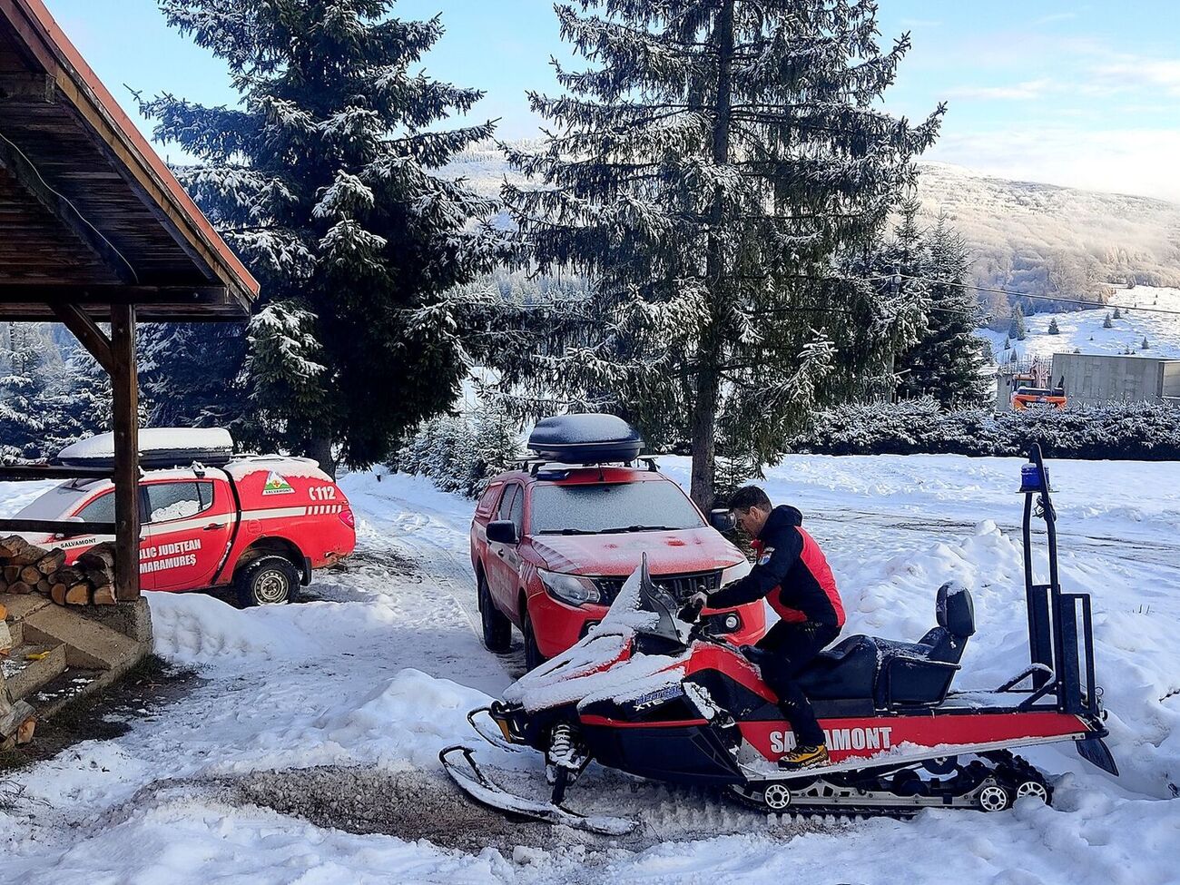 Мужчин спасли в труднодоступной долине Карпат