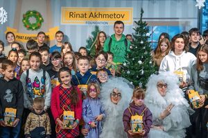 За 24 года более 1,2 млн детей приняли участие в праздничных мероприятиях, организованных Фондом Рината Ахметова