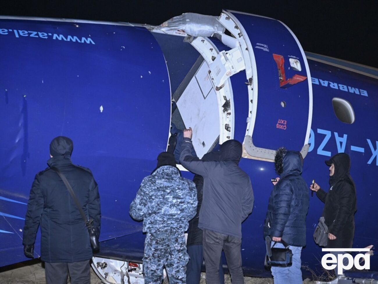 Літак розбився після того, як не зміг приземлитися у РФ