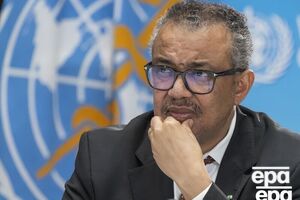 Взрыв прогремел всего в нескольких метрах от того места, где была команда ВОЗ, сообщил Гебрейесус