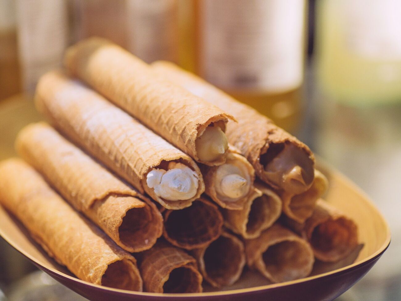 Трубочки подают охлажденными