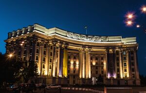 Показательно, что Россия заставила поврежденный самолет лететь через море, отметили в МИД Украины