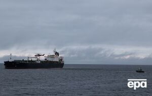 Танкер следил за кораблями и самолетами НАТО, пишет СМИ