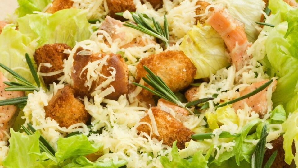 За рецептом для салату знадобиться коньяк