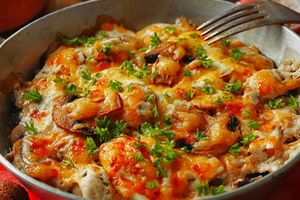 Клопотенко: Запекаю блюдо в одной большой форме так, чтобы хватило всем