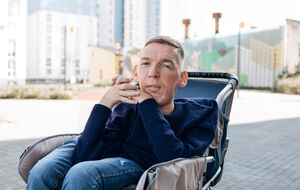 Гусаков: Вы можете быть экономными, но никогда не будьте скупыми. Не живите так, чтобы деньги были целью