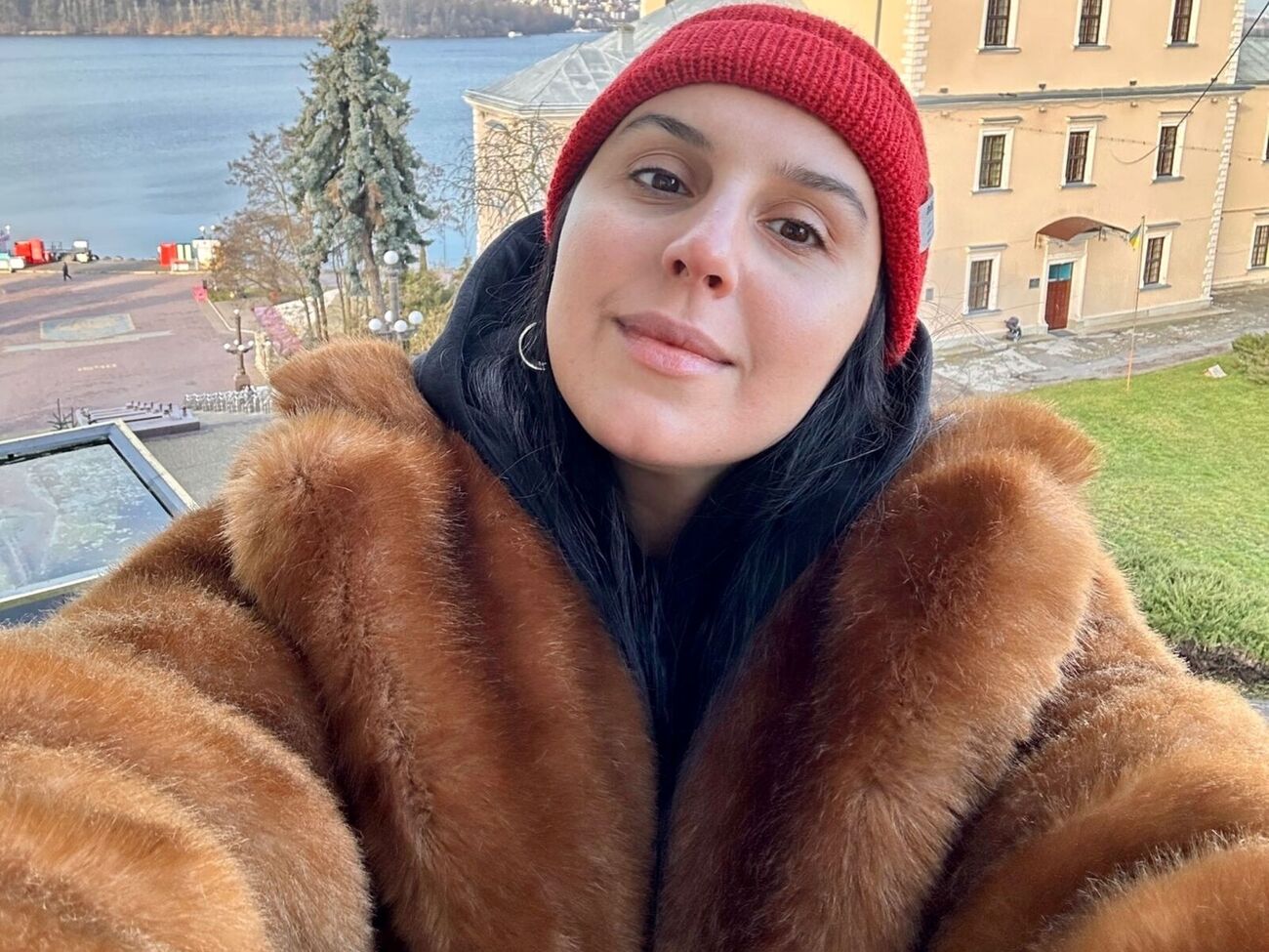 Джамала подчеркнула, что никогда бы не надела шубу из натурального меха