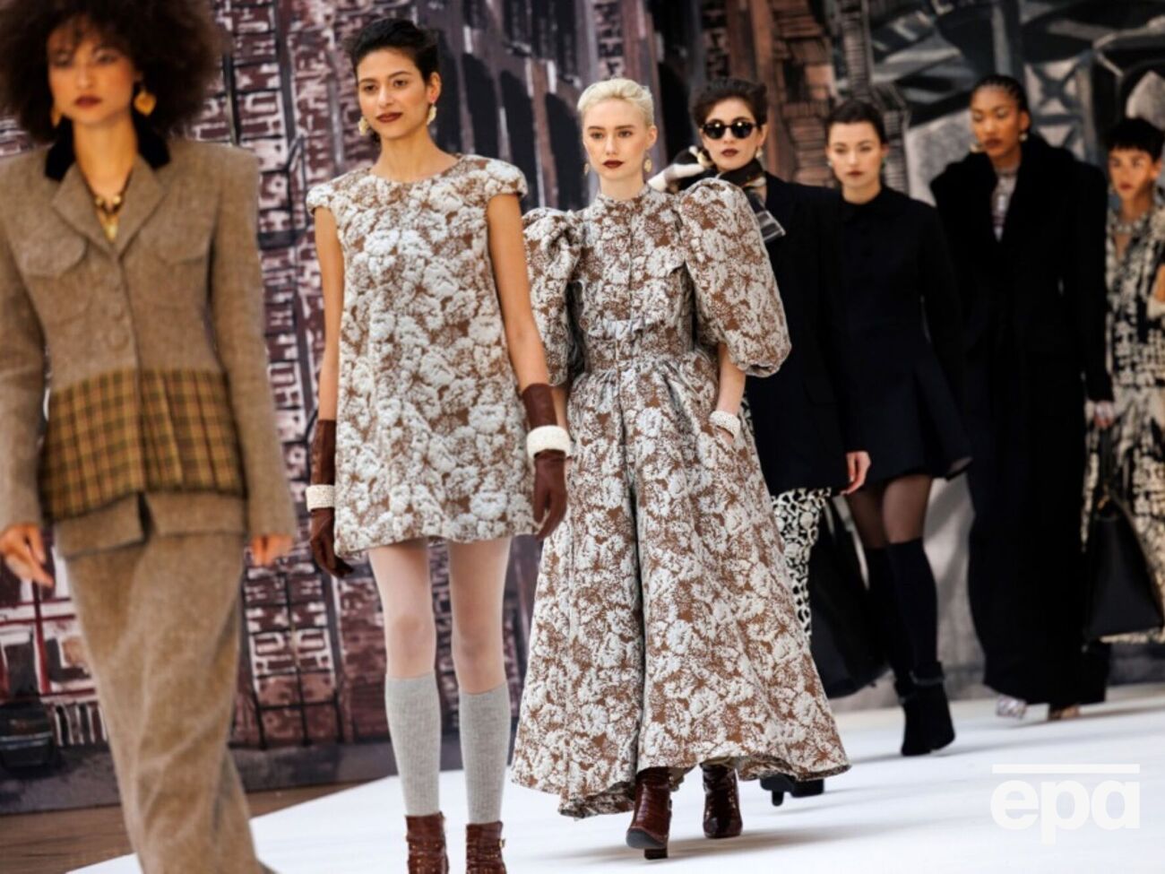 Лондон был первым, кто в рамках так называемой большой четверки недель моды, запретил мех