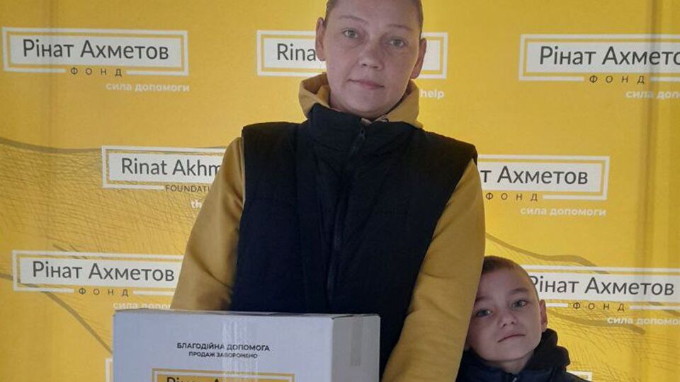 С 2014 года Фонд передал жителям Украины 13 млн продуктовых наборов
