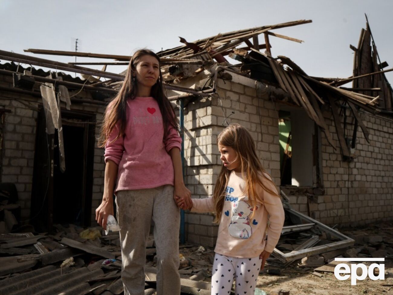 Самыми распространенными причинами для подачи заявлений стали артобстрелы, воздушные атаки и разрушение Каховской ГЭС, заявил Федоров