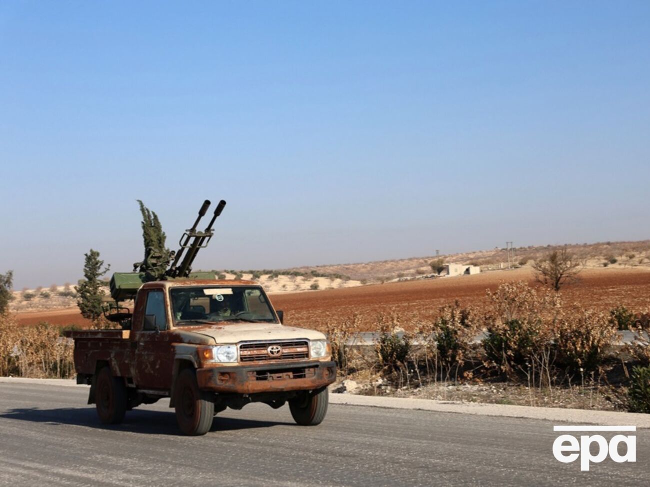 Сирийские повстанцы ведут наступление на Хаму с трех направлений