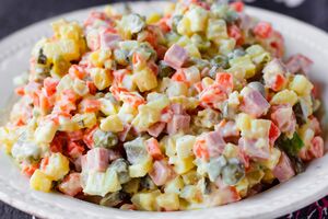 Для блюда вам понадобится отварное куриное мясо