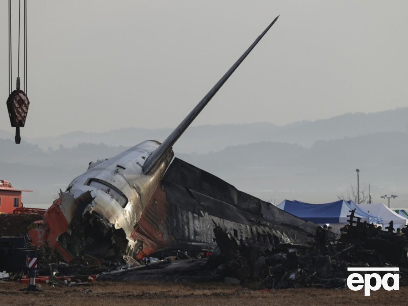 Пилоты рейса обнаружили такую же проблему, как у разбившегося накануне самолета