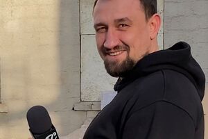 Денис Кошельник был участником шоу "Холостяк"