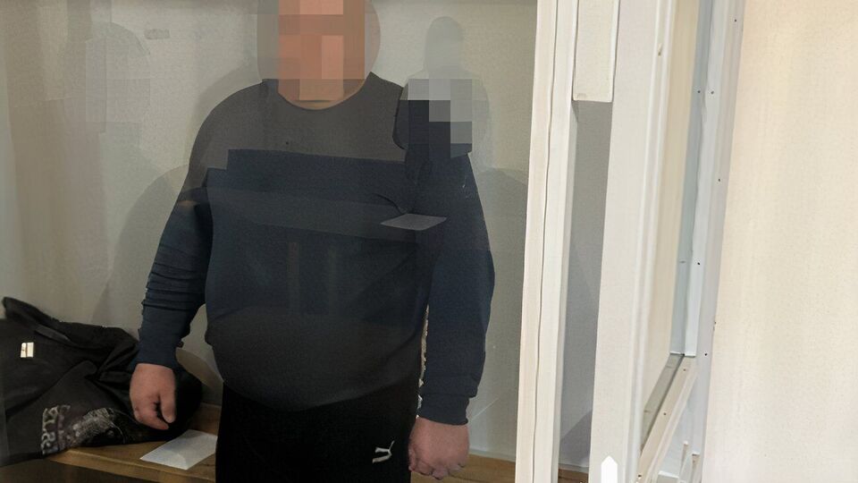 Військовослужбовці, які не бажали проходити службу, віддавали половину зарплати підозрюваному, заявили в ДБР