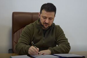 На подпись президенту принятый Радой закон передали 24 декабря