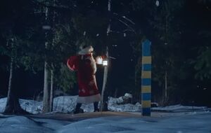 Санта пересек границу Украины, заверили в ГПСУ в видеоролике