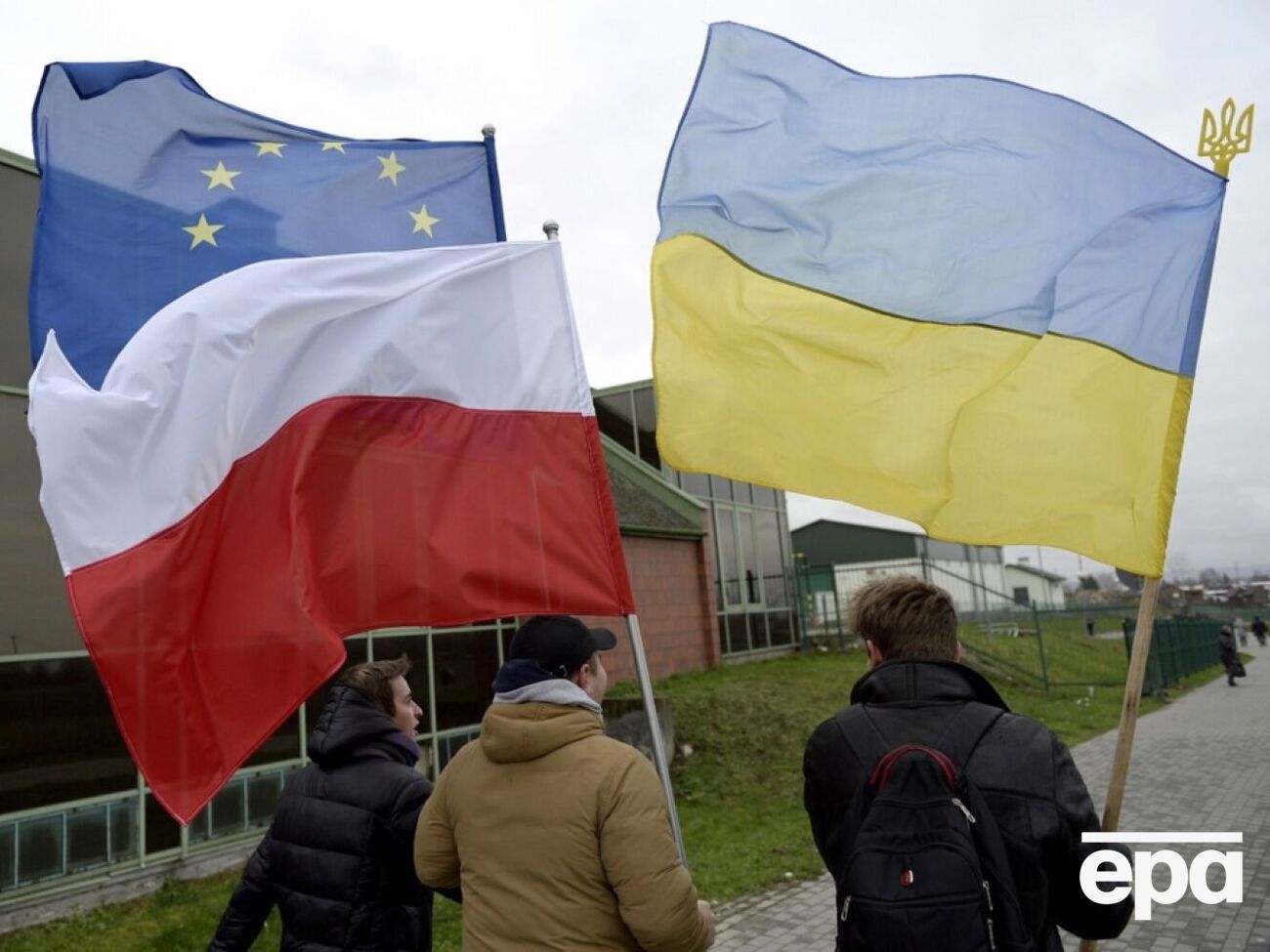 Польща як країна, яка головує в Раді Європи, може впливати на рівень розгляду питань і на строки проходження потрібних процедур, пояснив дипломат