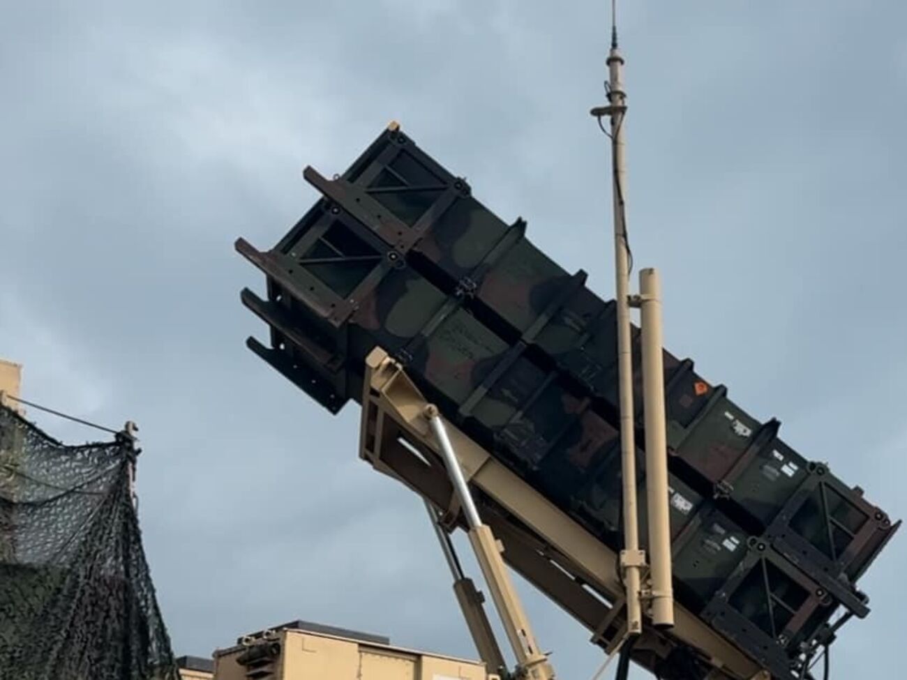 ПВО смогла сбить "Кинжал" и пять ракет Х-69