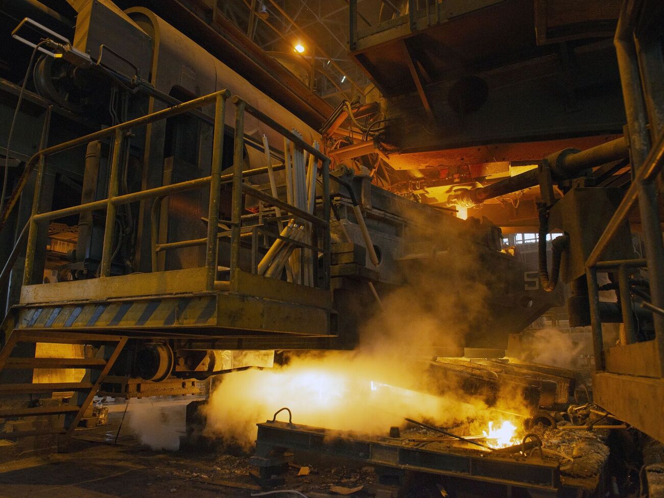 Підвищення тарифів державних монополій сповільнить відновлення України – експерт