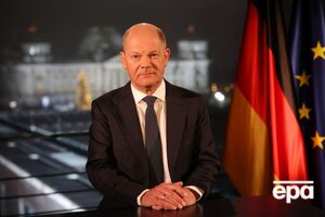 Правительство ФРГ будет "сохранять хладнокровие", чтобы война РФ против Украины не распространялась, отметил Шольц