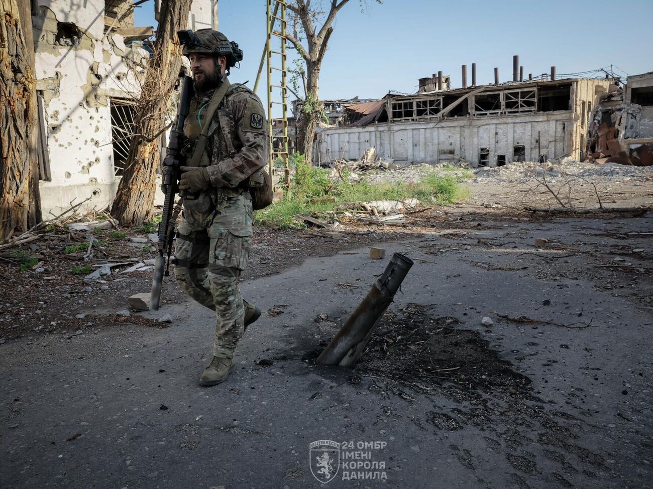 Сили оборони відійшли в частині Донецької області