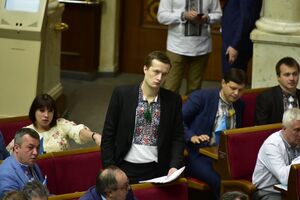 Алексей Порошенко был депутатом Верховной Рады VIII созыва